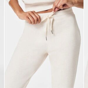 SPANX® AirEssentials
XL Tapered Pant  - oatmeal heather
